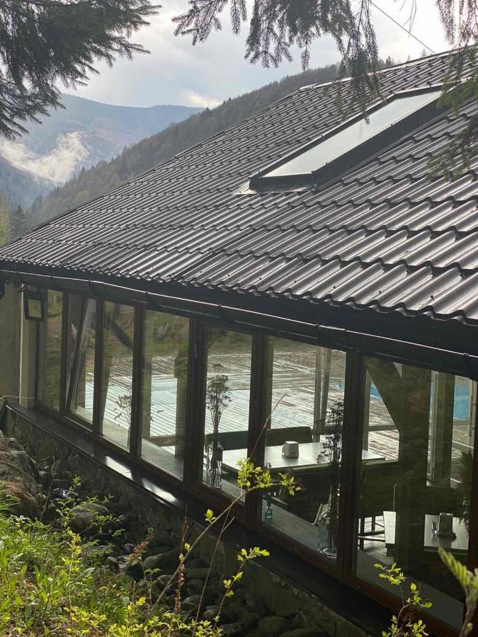 Hotel Rubel 亚列姆切 外观 照片